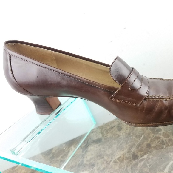 Salvatore Ferragamo Brown Leather Italy Pumps 8.5B - Picture 3 of 8
